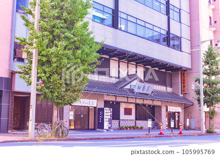 Niigata Kashimaya Main Store 105995769