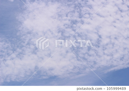 藍天上的捲雲 藍天上的捲雲 105999489