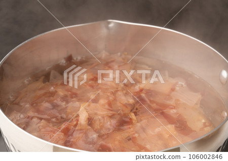 bonito stock 106002846