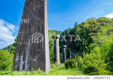 Phantom Railway Heritage Hirohama Railway Imafuku Line Bridge Piers Hamada City, Shimane Prefecture 106003753