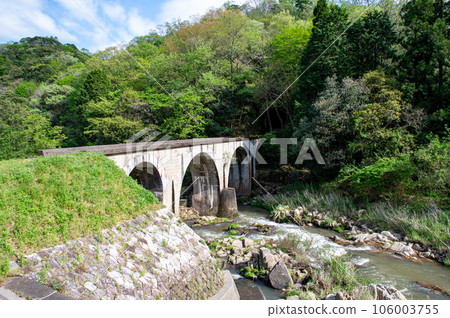 Phantom Railway Heritage Hirohama Railway Imafuku Line Quadruple Arch Bridge Hamada City, Shimane Prefecture Phantom Railway Heritage Hirohama Railway Imafuku Line Quadruple Arch Bridge Hamada City, Shimane Prefecture 106003755