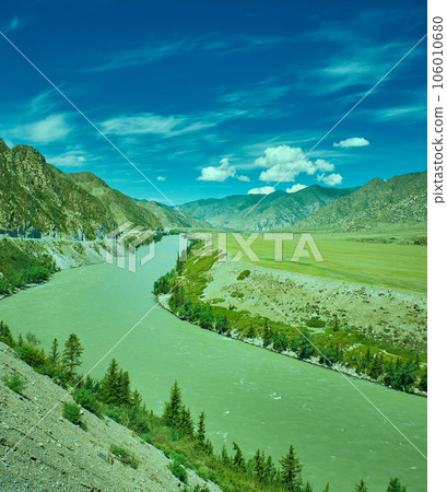 Chuysky Trakt landscape 106010680