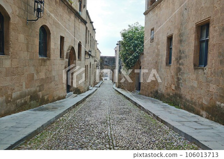 Rhodes Island・Knights Street・Ipoton Street (Outbound) 106013713