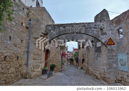 Beginning of Omir Street, Rhodes Beginning of Omir Street, Rhodes 106013962