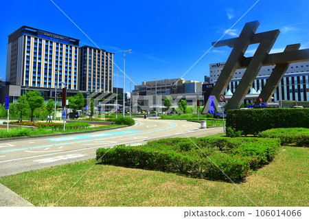 [石川縣] 晴朗的金澤站西口 106014066