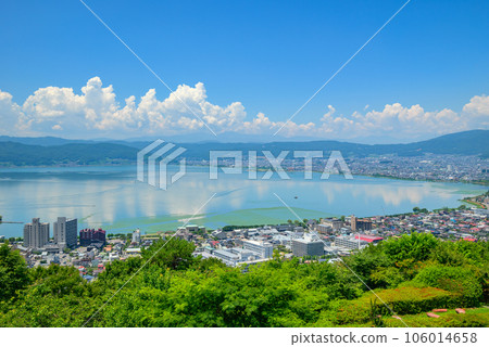 Lake Suwa in summer [taken from Tateishi Park] 106014658