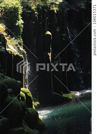 Takachiho Gorge waterfall and splash Takachiho Gorge waterfall and splash 106015371