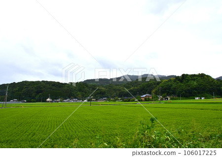 Scenery of the JR Kyushu Amakusa Misumi Line in a cloudy sky (2022) Scenery of the JR Kyushu Amakusa Misumi Line in a cloudy sky (2022) 106017225