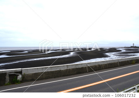 Scenery of the JR Kyushu Amakusa Misumi Line in a cloudy sky (2022) 106017232