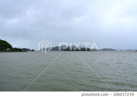 JR九州天草三隅線陰天的風景(2022年) JR九州天草三隅線陰天的風景(2022年) 106017239