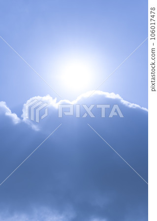 Summer sky sun and clouds Yokohama 106017478