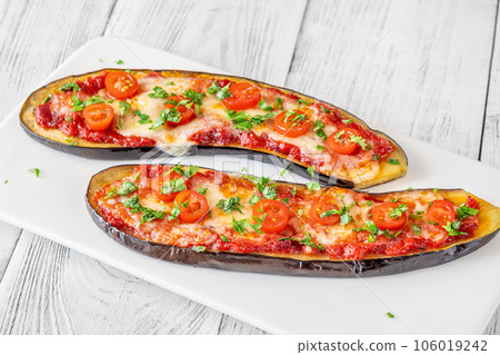 Low carb eggplant pizza 106019242