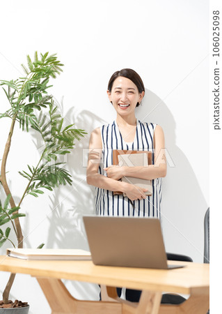 商業形象女性肖像 商業形象女性肖像 106025098