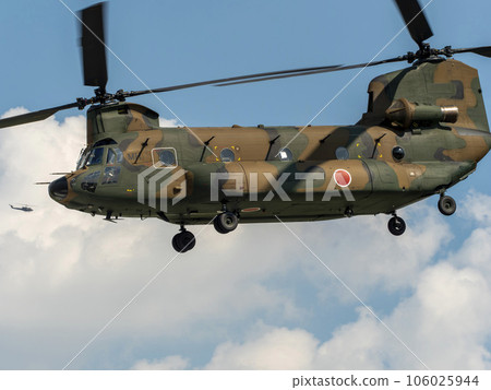 JGSDF transport helicopter CH-47JA Chinook JGSDF transport helicopter CH-47JA Chinook 106025944