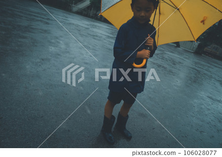 下雨 雨 多雨 106028077