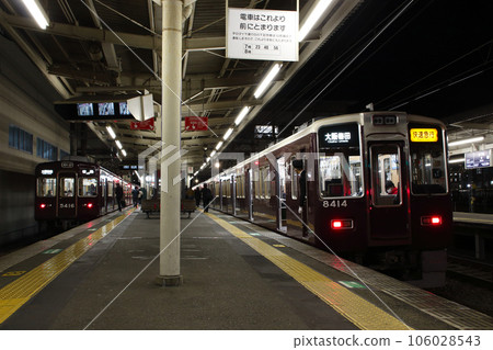 Hankyu Kyoto Main Line 5300 and 8300 series trains parked at Katsura Station Hankyu Kyoto Main Line 5300 and 8300 series trains parked at Katsura Station 106028543