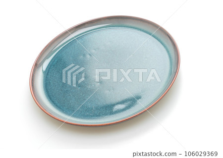 beautiful and vintage  ceramic plate 106029369