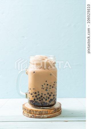 Taiwan milk tea with bubbles Taiwan milk tea with bubbles 106029810