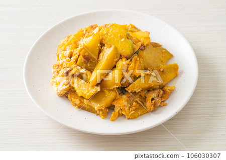 Stir Fried Pumpkin with Egg Stir Fried Pumpkin with Egg 106030307