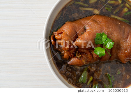 Stewed Pork Knuckle or Stewed Pork Leg 106030913