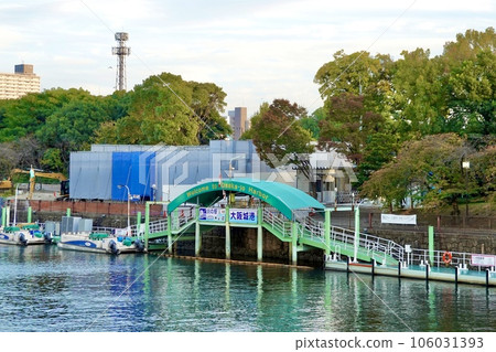 View of Osaka Castle Port from the water bus stop Osaka Castle, Kita Ward, Osaka City 106031393