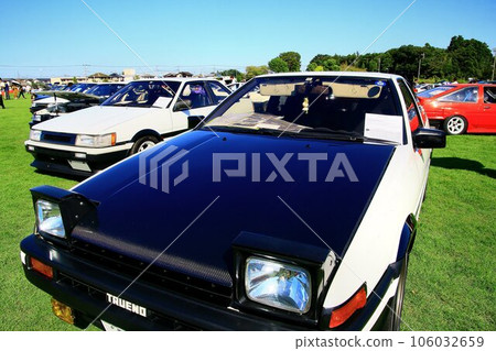 那個動畫的主人公駕駛的傳說中的跑車[AE86]八六 106032659