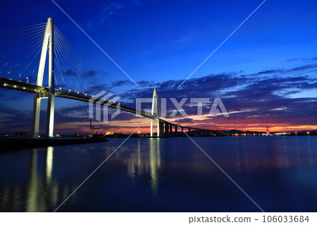 點亮的橋 點亮的橋 106033684