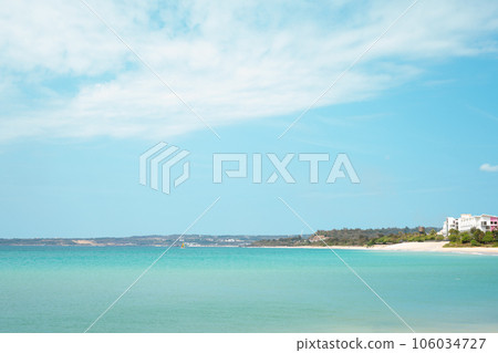 Kenting emerald beach in Kenting, Taiwan 106034727