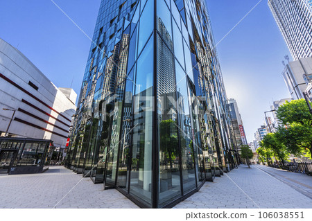Urban scenery of Umeda, Osaka Early morning Osaka Fukoku Seimei Building Urban scenery of Umeda, Osaka Early morning Osaka Fukoku Seimei Building 106038551