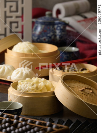 Bamboo steamers with assorted dim sum, Chinese cuisine Bamboo steamers with assorted dim sum, Chinese cuisine 106039771