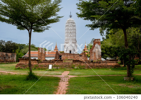 Wat Phut Thai Sawan Buddhist ruins in Ayutthaya, Thailand 106040240