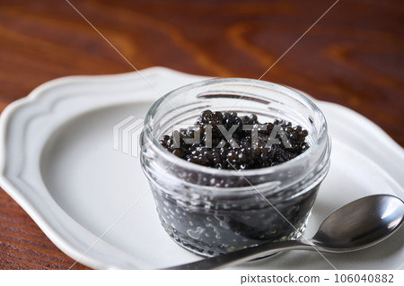 Bottled caviar 106040882