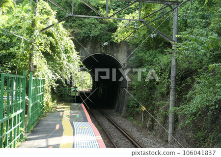 隧道在山上 106041837