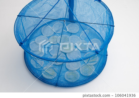 Making dried radish using a drying net Making dried radish using a drying net 106041936