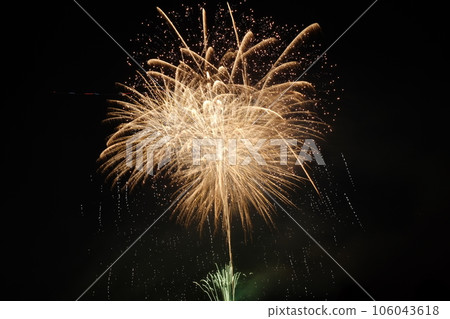 夏夜天空煙花 106043618