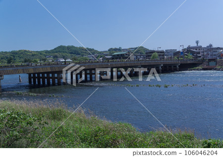 京都府宇治市宇治川和橘橋 106046204