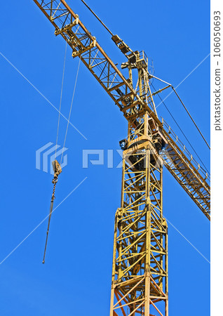 Crane 106050693
