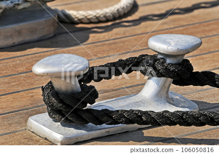 Moored boat 106050816