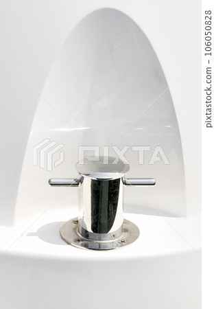 Bitt 106050828