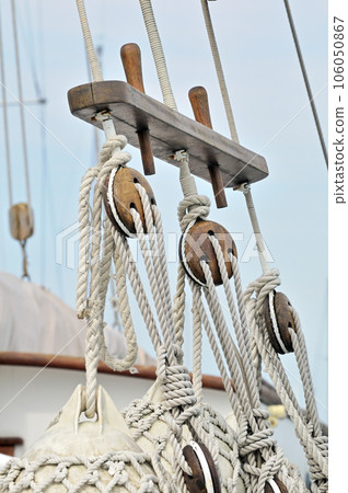 Vintage sailboat detail 106050867