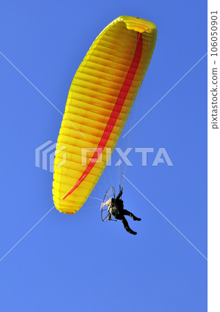 Paragliding 106050901