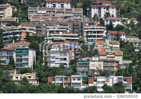 Houses Houses 106050910