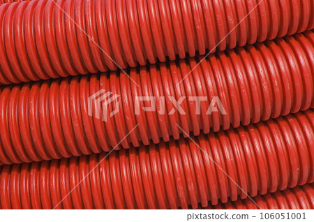 Red pipes Red pipes 106051001