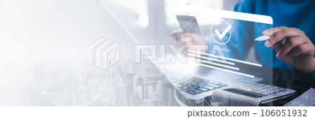 Online payment with digital marketing, Smartphone with banking online bill payment Approved concept button, credit card and network connection icon on business technology virtual screen background 106051932