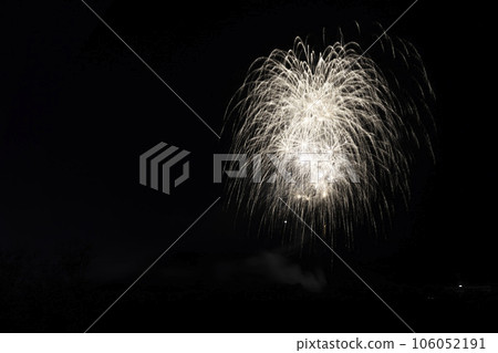 煙花 106052191