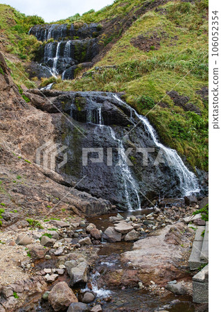 Aomori / Seven waterfalls (Nanatsutaki) seen on the "Tatsudomari Line" road with superb views Aomori / Seven waterfalls (Nanatsutaki) seen on the "Tatsudomari Line" road with superb views 106052354