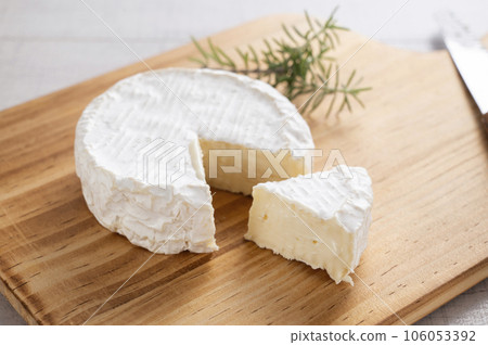 卡門培爾奶酪 106053392