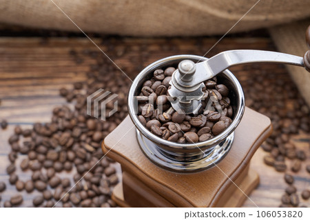 coffee beans 106053820