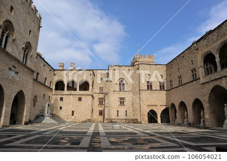 Rhodes Island, Grandmaster's Palace, Courtyard 106054021