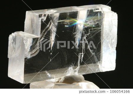 Calcite/optical calcite 106054166